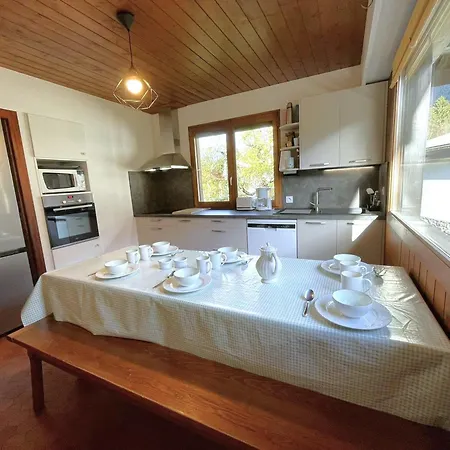 Chalet Spacieux A Pour 9 Pers, Animaux Admis, Wifi, Parking - Fr-1-343-256